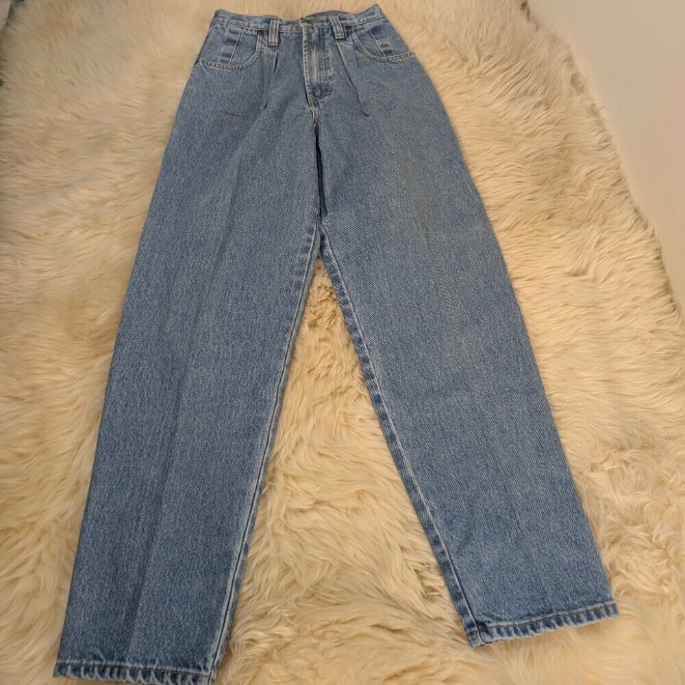Union Bay Women's Blue Mid Washed Tapered High Waist Mom Jeans Size 5/6